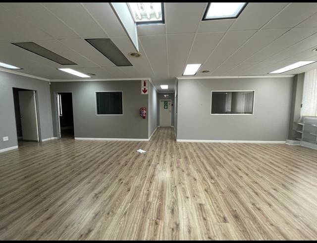 300M² OFFICE TO LET IN RIVONIA